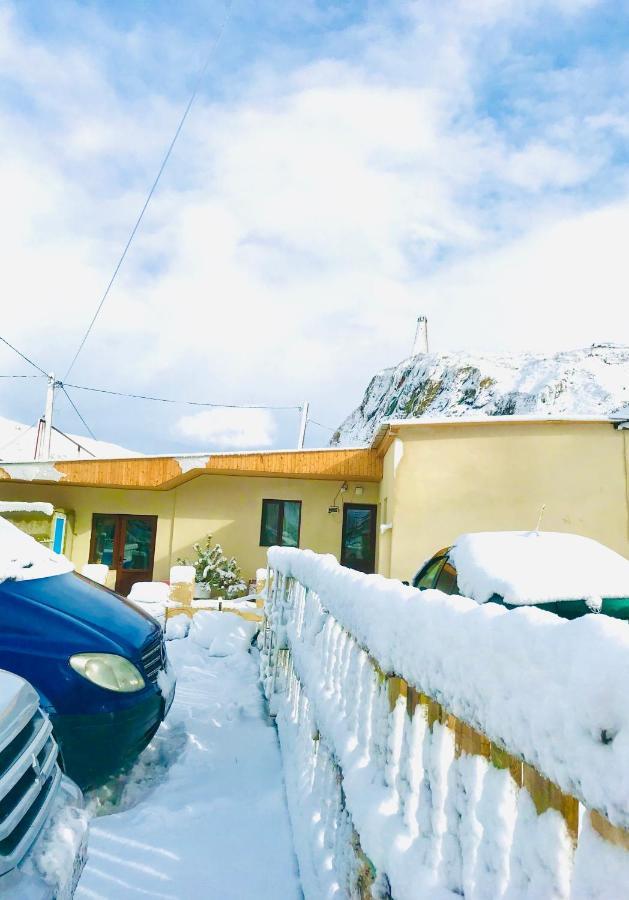 Guesthouse And Cottage Nicolo Kazbegi Luaran gambar