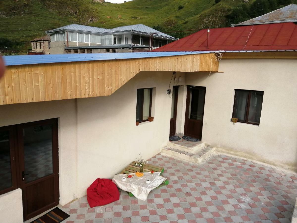 Guesthouse And Cottage Nicolo Kazbegi Luaran gambar